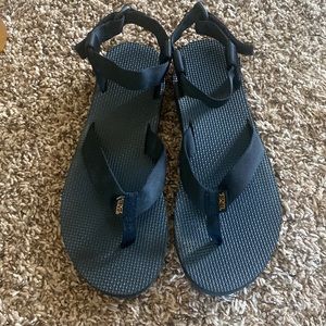 Teva thong flip flop sandals size 10 women’s